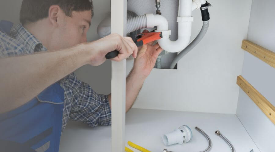 Professional Leak Detection in Papineau, IL